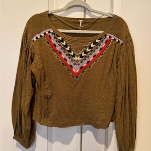 NWT FREE PEOPLE CREAM "HAND ME DOWN" EMBROIDERED LONG SLEEVE TOP; EXTRA SMALL